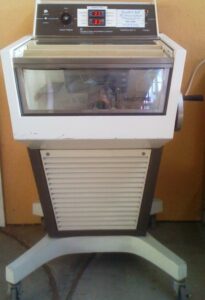 IEC Minotome Cryostat Microtome