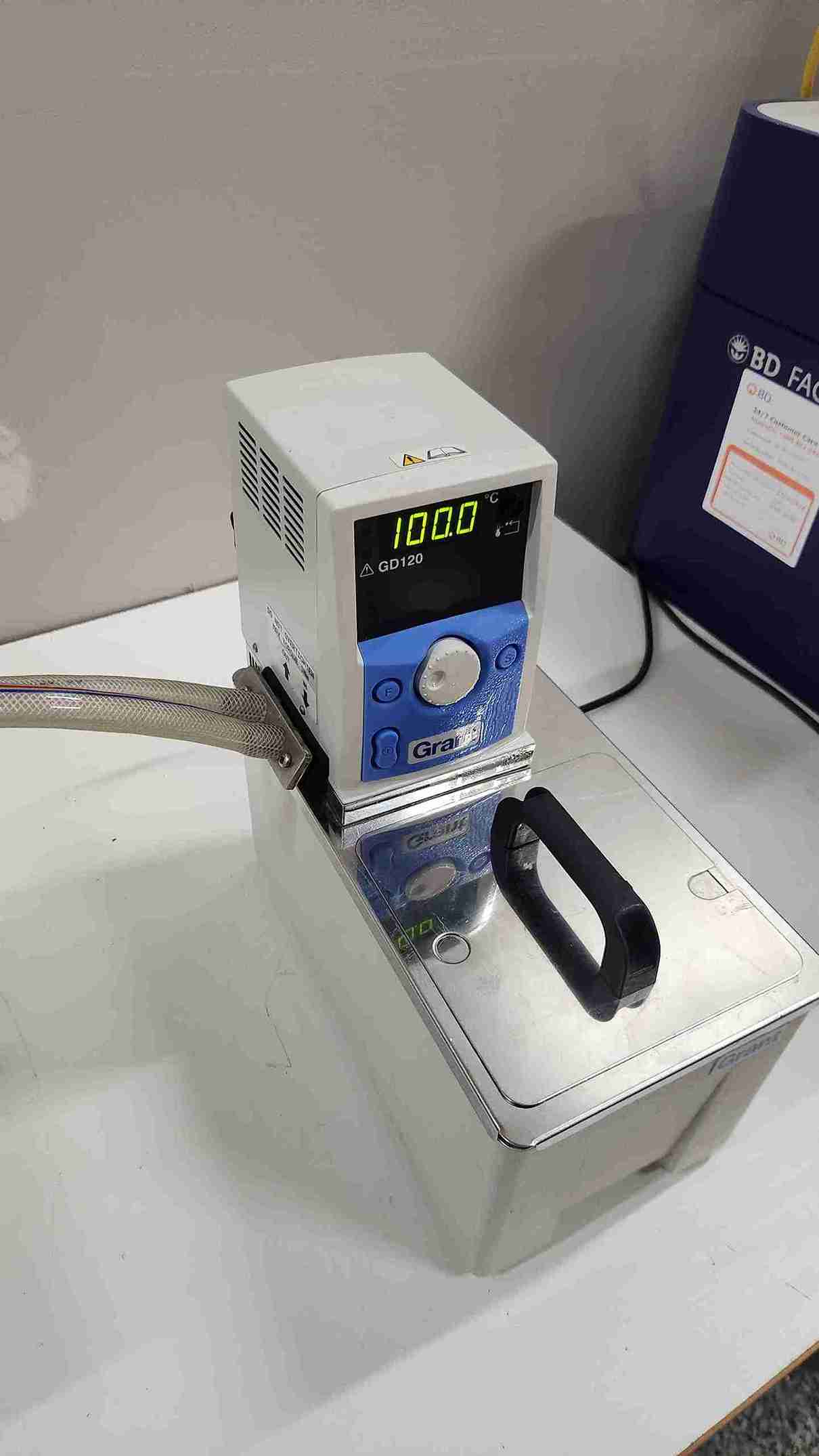 Grant GD120 Heated Water Bath – 220–240V, 1.5kW Digital Laboratory Circulator - Image 2