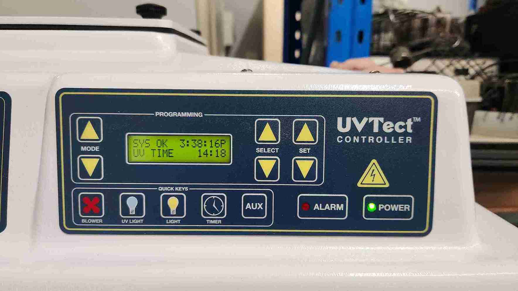 Airclean Systems 600 PCR Workstation with UVTect Controller - Image 5